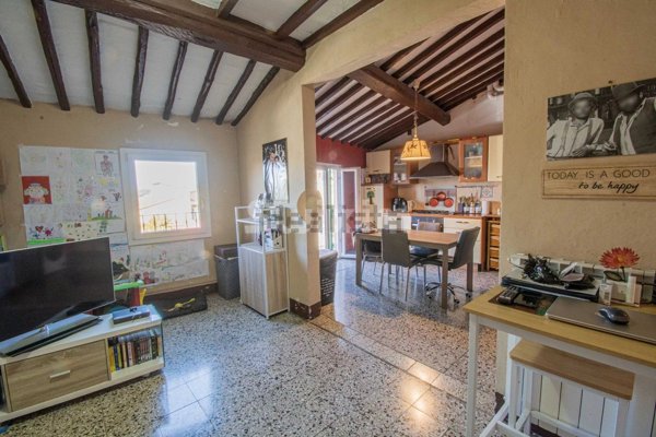 appartamento in vendita a Castelnuovo Berardenga in zona Pacina