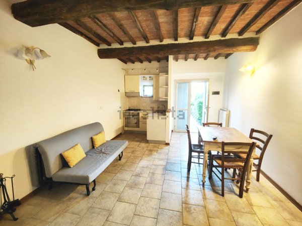 appartamento in vendita a Castelnuovo Berardenga in zona Pacina