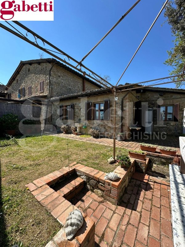 casa indipendente in vendita a Castelnuovo Berardenga in zona Bossi