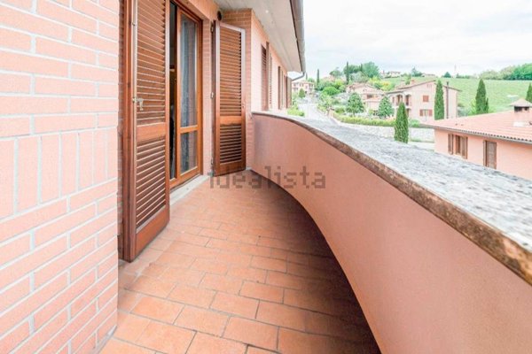 appartamento in vendita a Castelnuovo Berardenga in zona Ponte a Bozzone