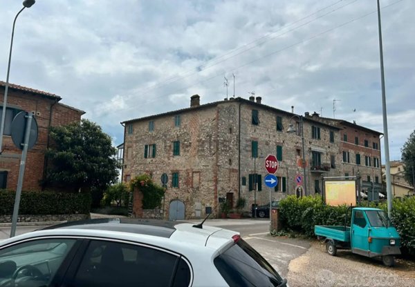 appartamento in vendita a Castelnuovo Berardenga in zona Pacina