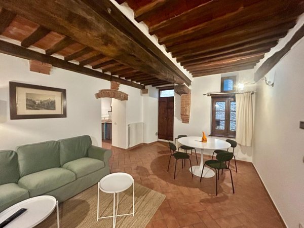 appartamento in vendita a Castelnuovo Berardenga in zona Pacina