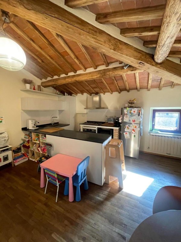 appartamento in vendita a Castelnuovo Berardenga in zona Bossi