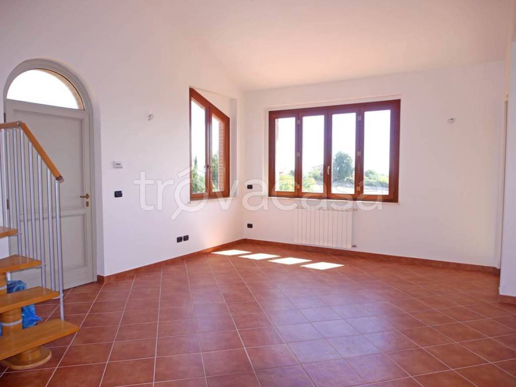 appartamento in vendita a Castelnuovo Berardenga in zona Pacina
