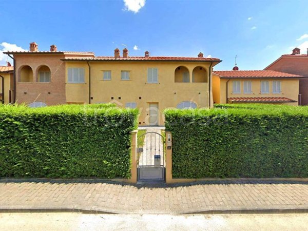 appartamento in vendita a Castelnuovo Berardenga in zona Pacina