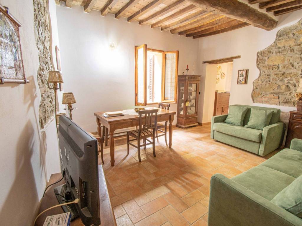 appartamento in vendita a Castelnuovo Berardenga in zona Pacina