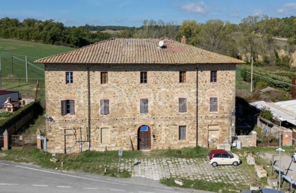 casa indipendente in vendita a Castelnuovo Berardenga