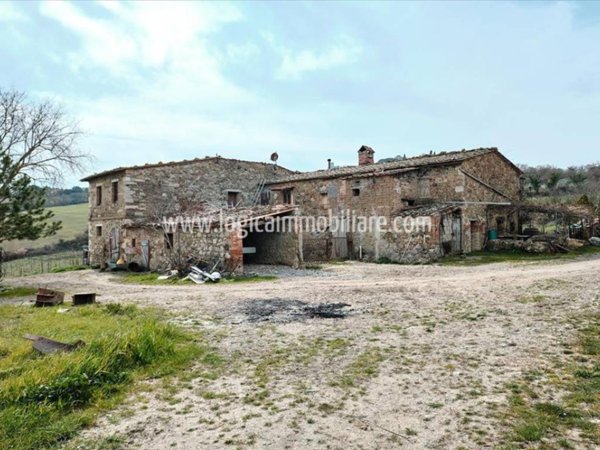 casa indipendente in vendita a Castiglione d'Orcia