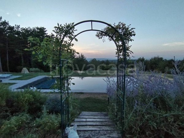 casa indipendente in vendita a Castiglione d'Orcia