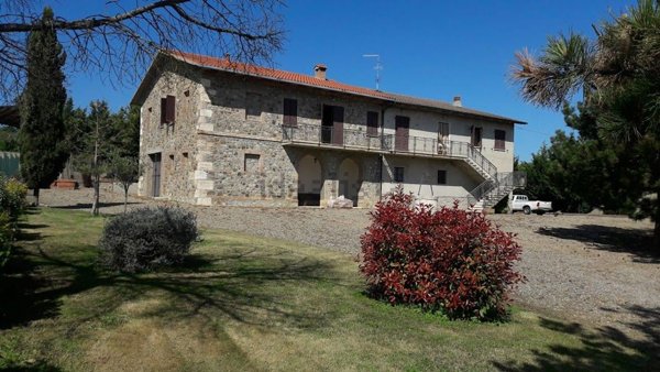 casa indipendente in vendita a Castiglione d'Orcia