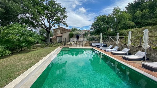 casa indipendente in vendita a Castiglione d'Orcia