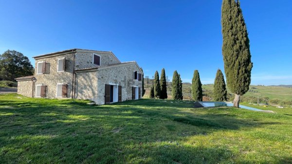 casa indipendente in vendita a Castiglione d'Orcia