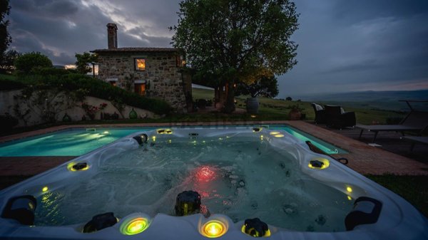 casa indipendente in vendita a Castiglione d'Orcia