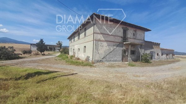 terreno agricolo in vendita a Castiglione d'Orcia