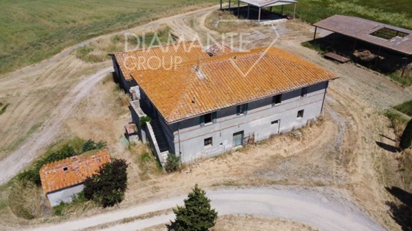 terreno agricolo in vendita a Castiglione d'Orcia
