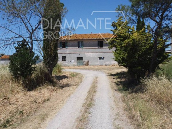 casa indipendente in vendita a Castiglione d'Orcia