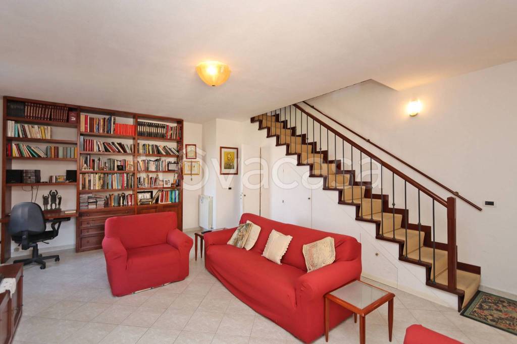 casa indipendente in vendita a Castiglione d'Orcia
