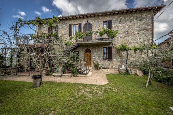 casa indipendente in vendita a Castiglione d'Orcia