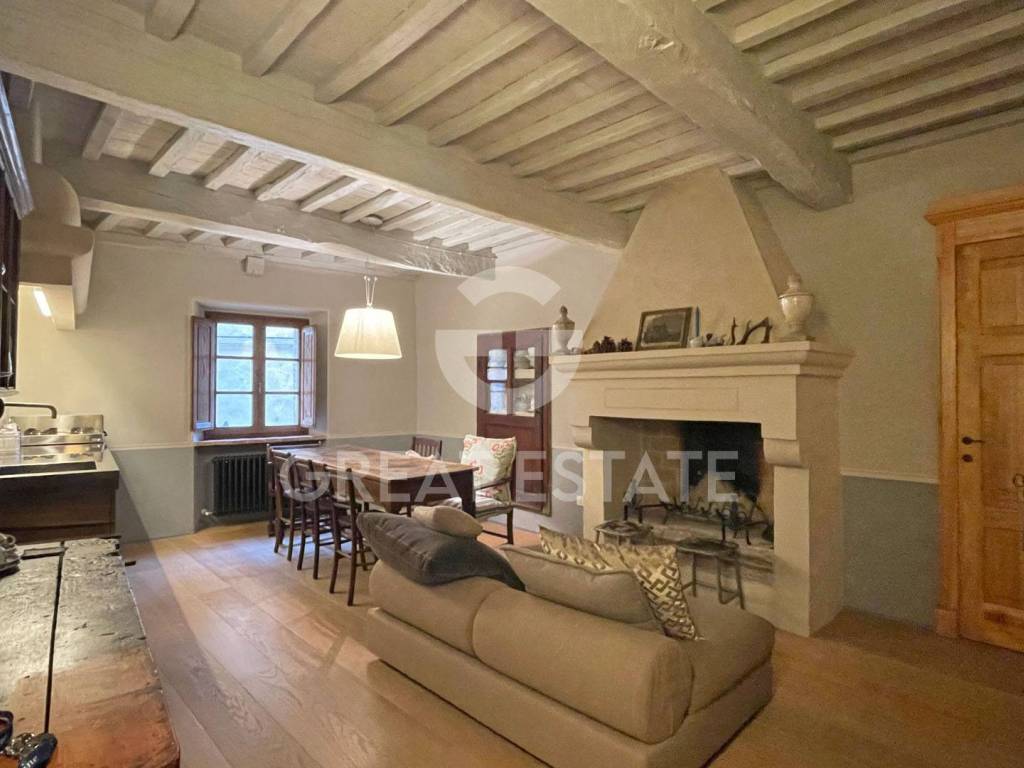 appartamento in vendita a Castiglione d'Orcia in zona Rocca d'Orcia
