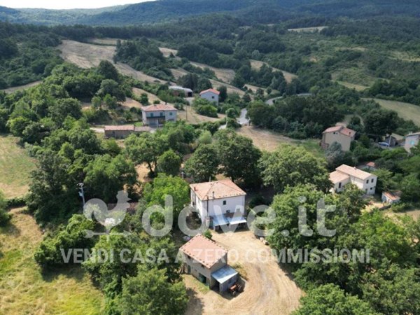 casale in vendita a Castiglione d'Orcia