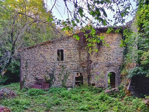casa indipendente in vendita a Castiglione d'Orcia in zona Vivo d'Orcia