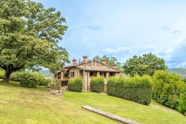 casa indipendente in vendita a Castiglione d'Orcia