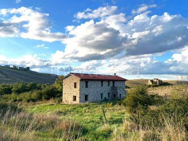 casa indipendente in vendita a Castiglione d'Orcia