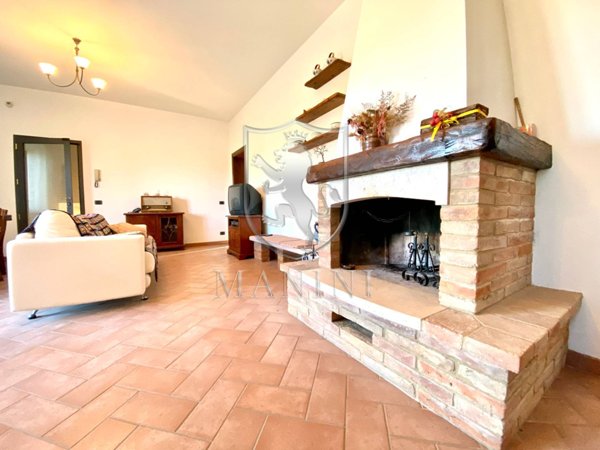 casa indipendente in vendita a Castiglione d'Orcia