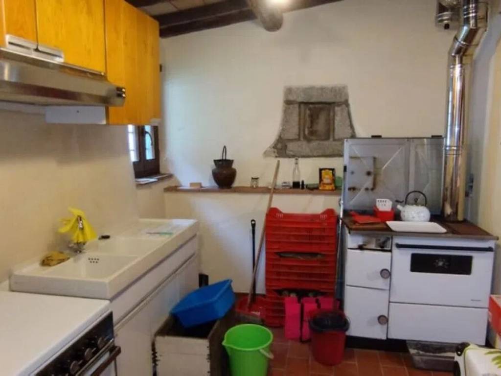 casa indipendente in vendita a Castiglione d'Orcia