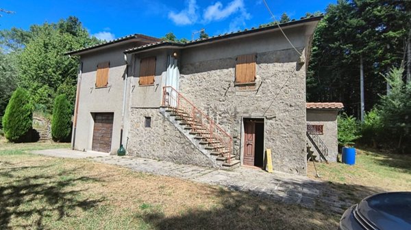 casale in vendita a Castiglione d'Orcia in zona Bagni San Filippo