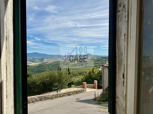 appartamento in vendita a Castiglione d'Orcia in zona Campiglia d'Orcia