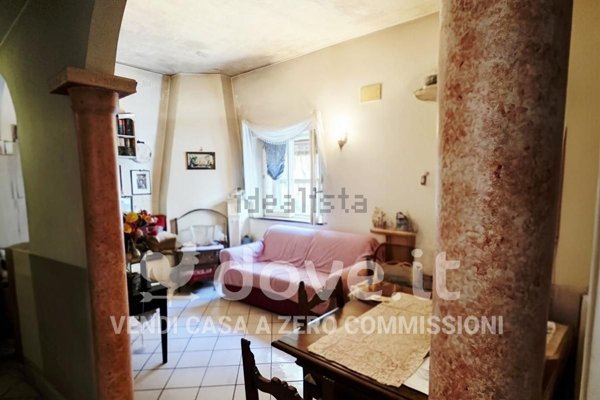 appartamento in vendita a Castiglione d'Orcia in zona Bagni San Filippo