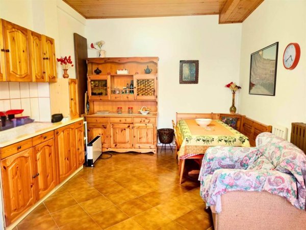 appartamento in vendita a Castiglione d'Orcia in zona Vivo d'Orcia