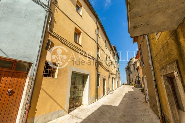 appartamento in vendita a Castiglione d'Orcia in zona Campiglia d'Orcia