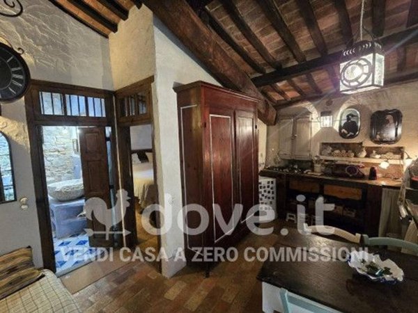 appartamento in vendita a Castiglione d'Orcia in zona Rocca d'Orcia