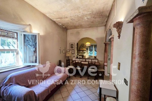 appartamento in vendita a Castiglione d'Orcia in zona Bagni San Filippo