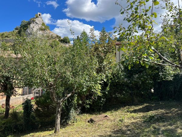 appartamento in vendita a Castiglione d'Orcia in zona Bagni San Filippo