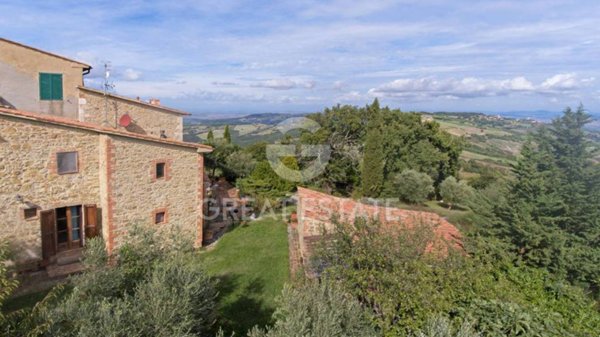 casa indipendente in vendita a Castiglione d'Orcia