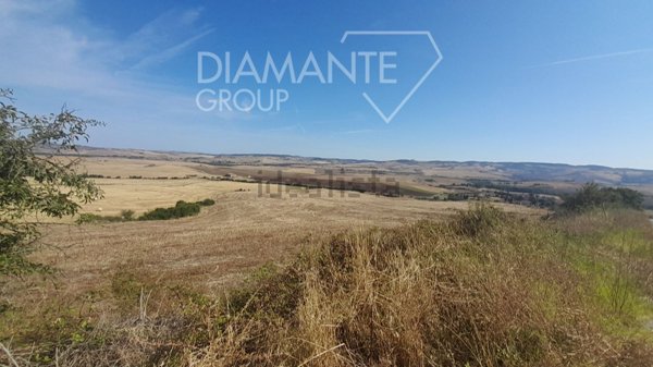 casa indipendente in vendita a Castiglione d'Orcia in zona Rocca d'Orcia