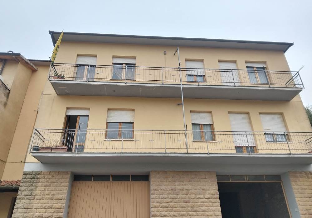 appartamento in vendita a Castiglione d'Orcia in zona Rocca d'Orcia