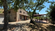 casa indipendente in vendita a Cetona