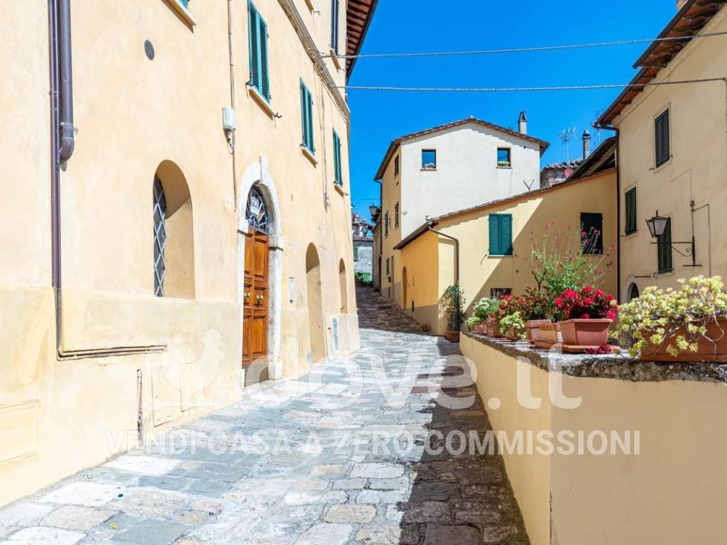 appartamento in vendita a Cetona