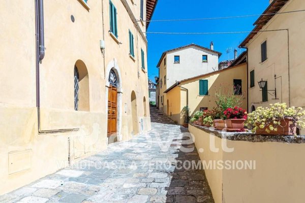 appartamento in vendita a Cetona