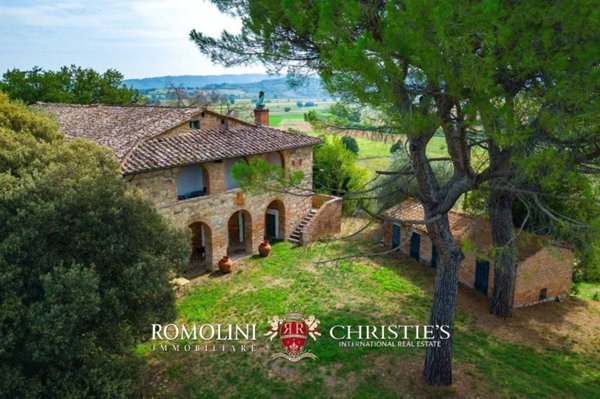 casa indipendente in vendita a Cetona