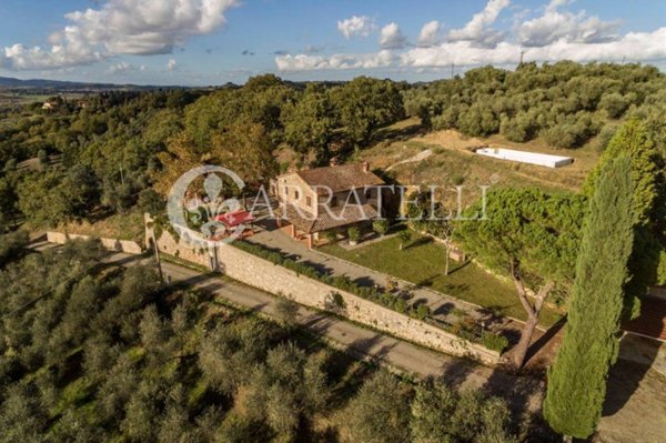 casa indipendente in vendita a Cetona