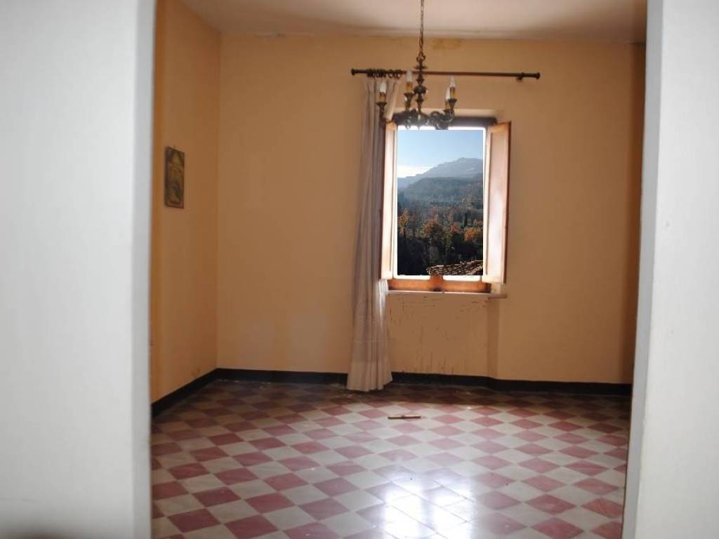 casa indipendente in vendita a Cetona