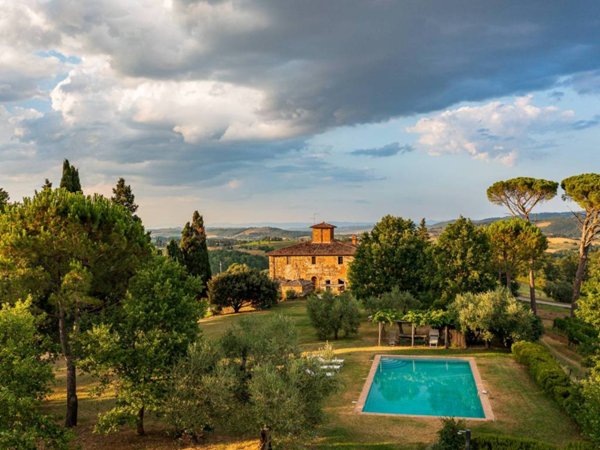 casa indipendente in vendita a Cetona in zona Piazze