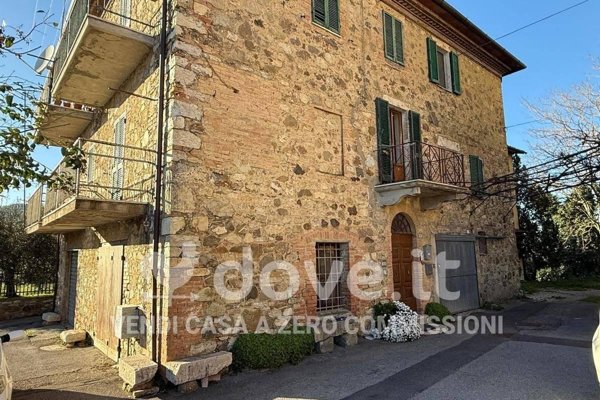 appartamento in vendita a Cetona