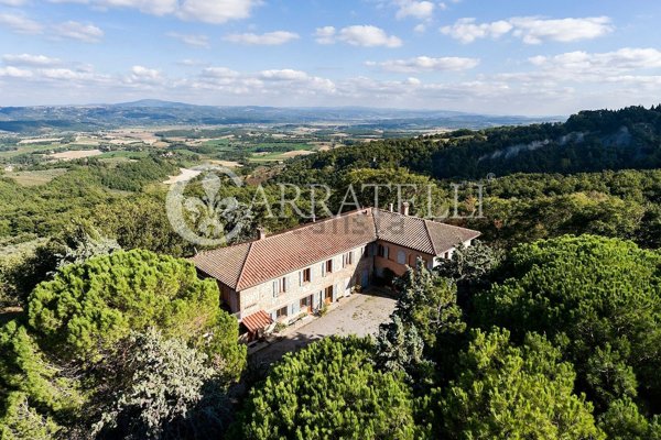 casa indipendente in vendita a Cetona