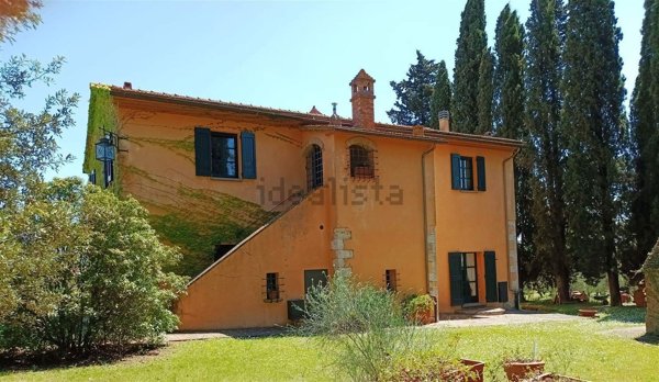 casa indipendente in vendita a Cetona